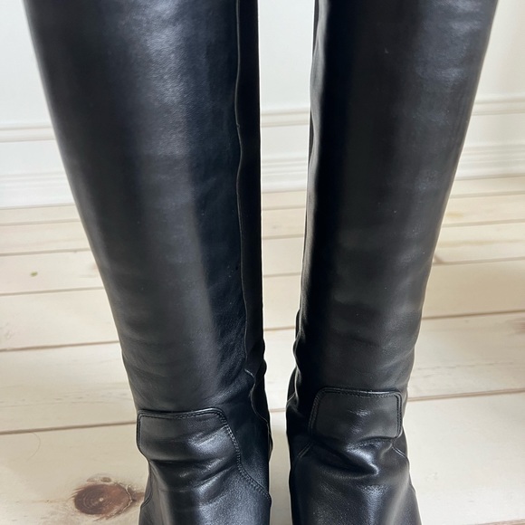 Stuart Weitzman Iconic 5050 Boot - Picture 13 of 15